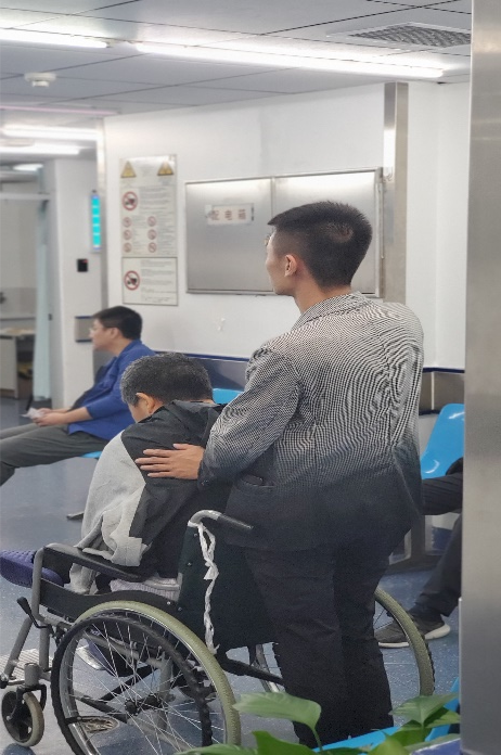 恪尽职守.png
