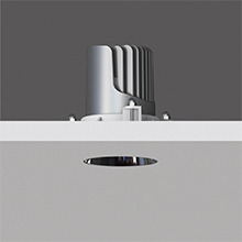 220_0051_W1611LED.jpg