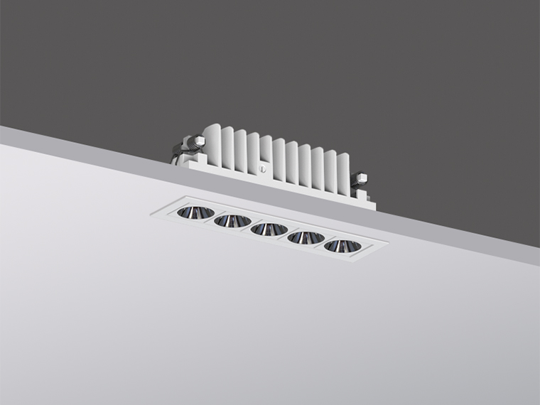 11111LED@_760.jpg